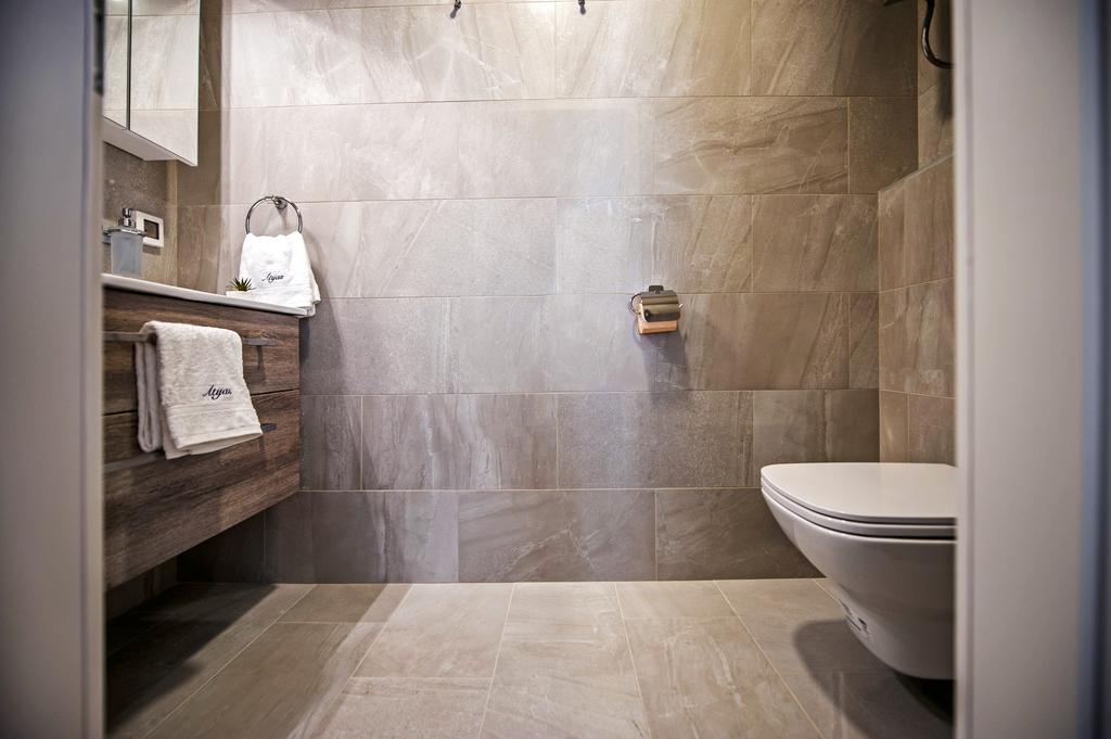 Carera Deluxe Rovinj Apartment Luaran gambar