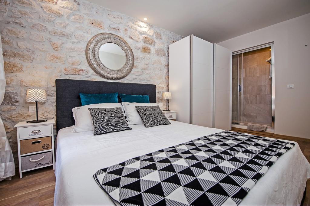 Carera Deluxe Rovinj Apartment Luaran gambar