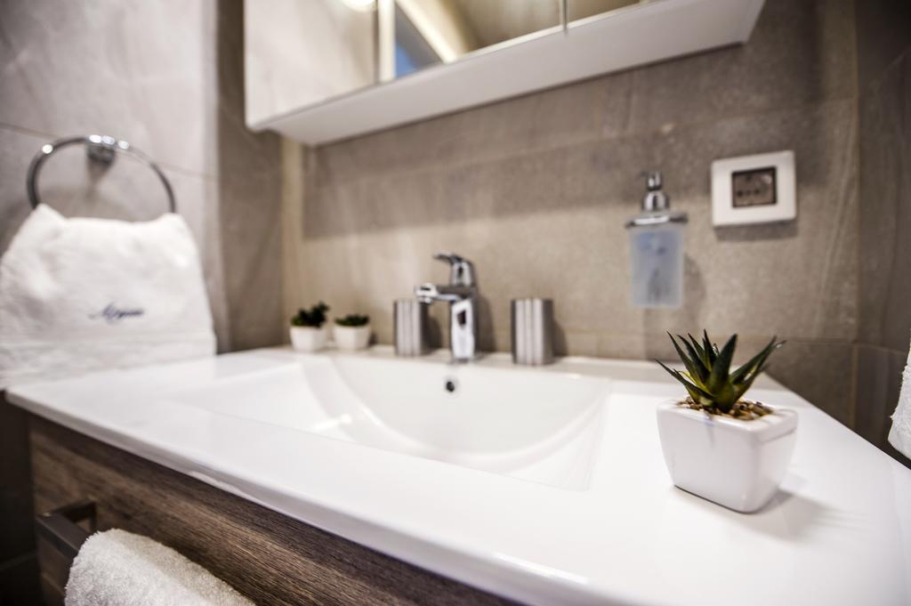 Carera Deluxe Rovinj Apartment Luaran gambar