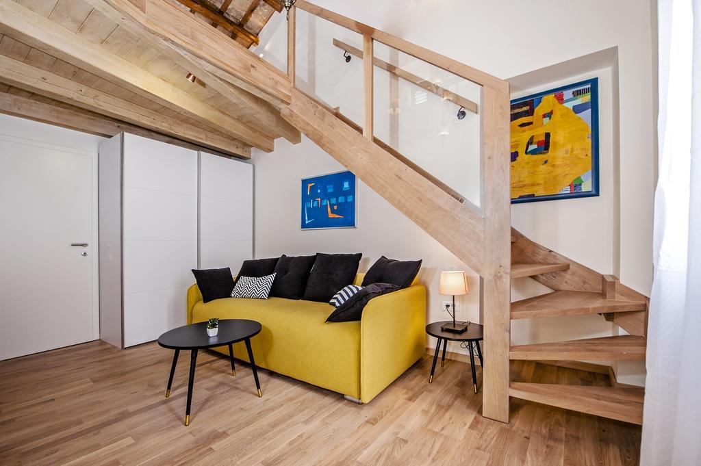 Carera Deluxe Rovinj Apartment Luaran gambar